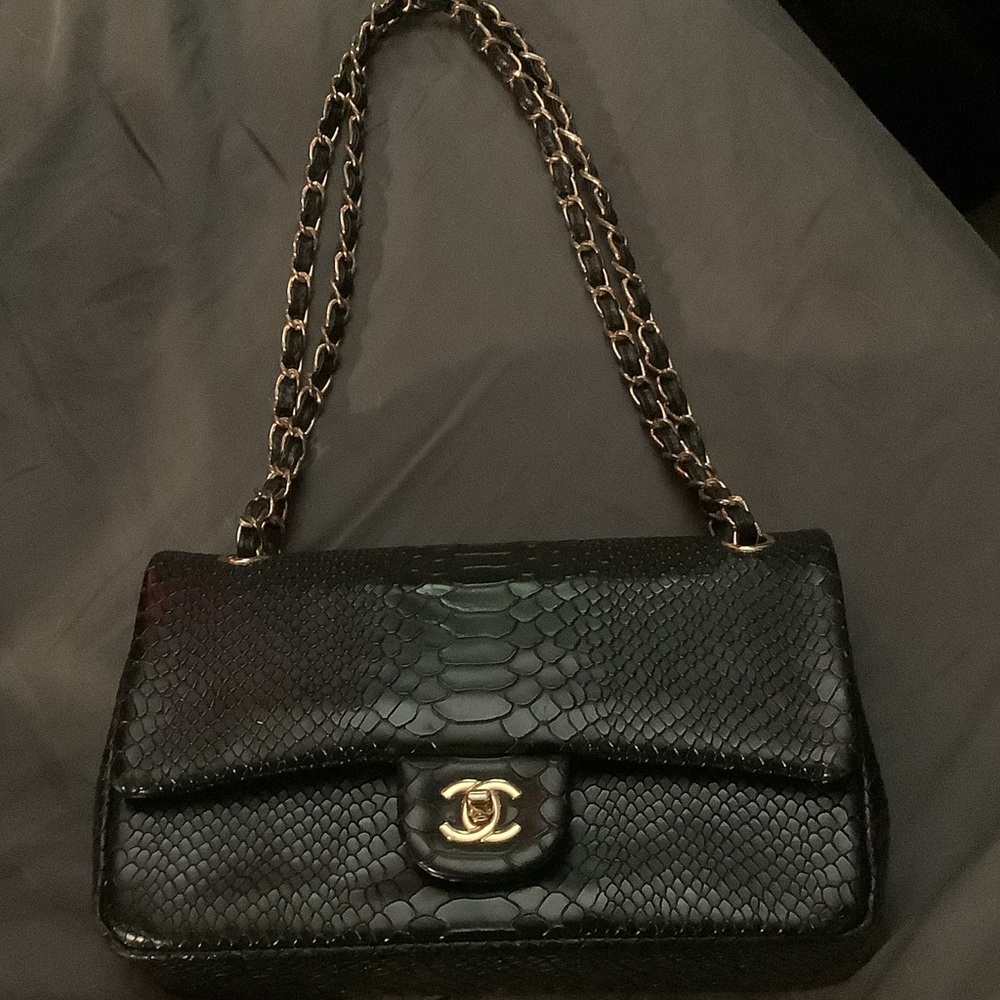 CHANEL Black Python Shoulder Bag with Gold Chain